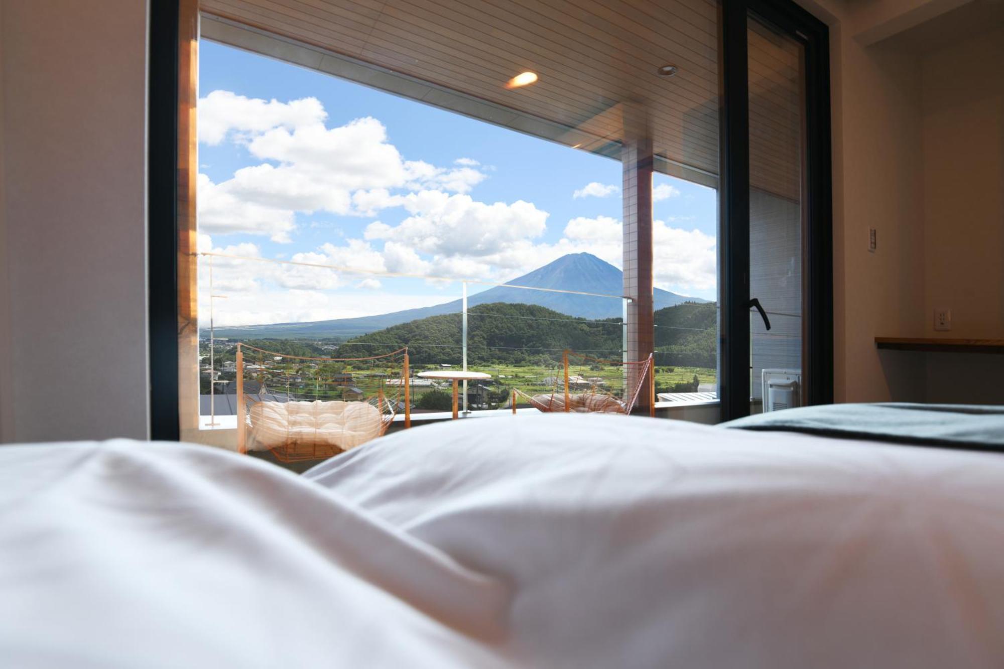 Fuji View And Spa Resort Tsumugi Kawaguchiko Fujikawaguchiko Buitenkant foto